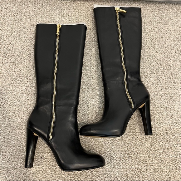 BANANA REPUBLIC Black Leather High Heel Knee High Boots Gold Zipper Sz 8M $300, - Picture 3 of 16